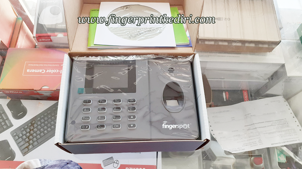 <p>Fingerspot W-230N kini sudah banyak yang menggunakan untuk absensi sekolah maupun absensi untuk karyawan, alat ini sangat membantu karena absensi otomatis akan masuk sesuai dengan ketentuannya seseorang tersebut saat menggunakan absensi fingerprint bila sedang pulang maupun datang, karena semuanya akan tercatat secara akurat, barang berkualitas dan harga juga murah sesuai kualitas.</p>